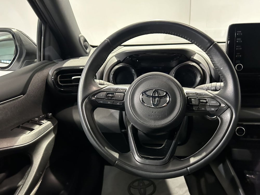 Toyota Yaris usata a Milano (9)