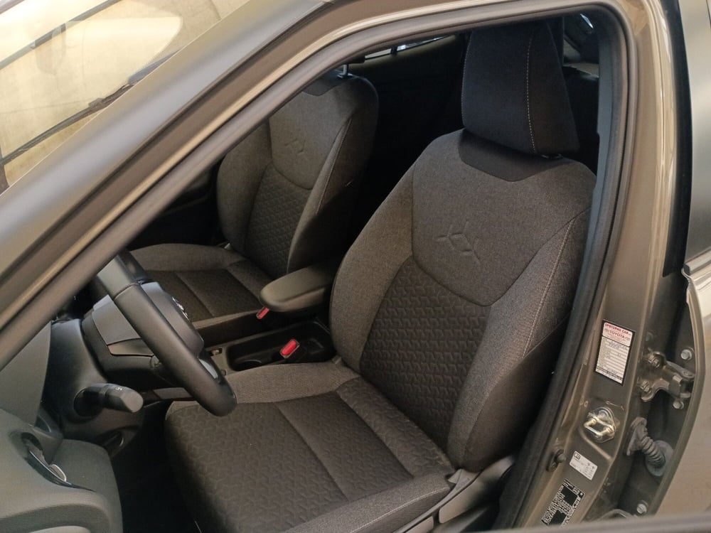 Toyota Yaris Cross usata a Milano (11)
