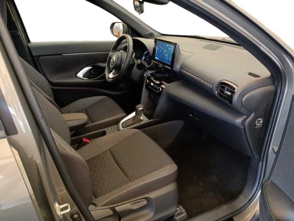Toyota Yaris Cross usata a Milano (6)