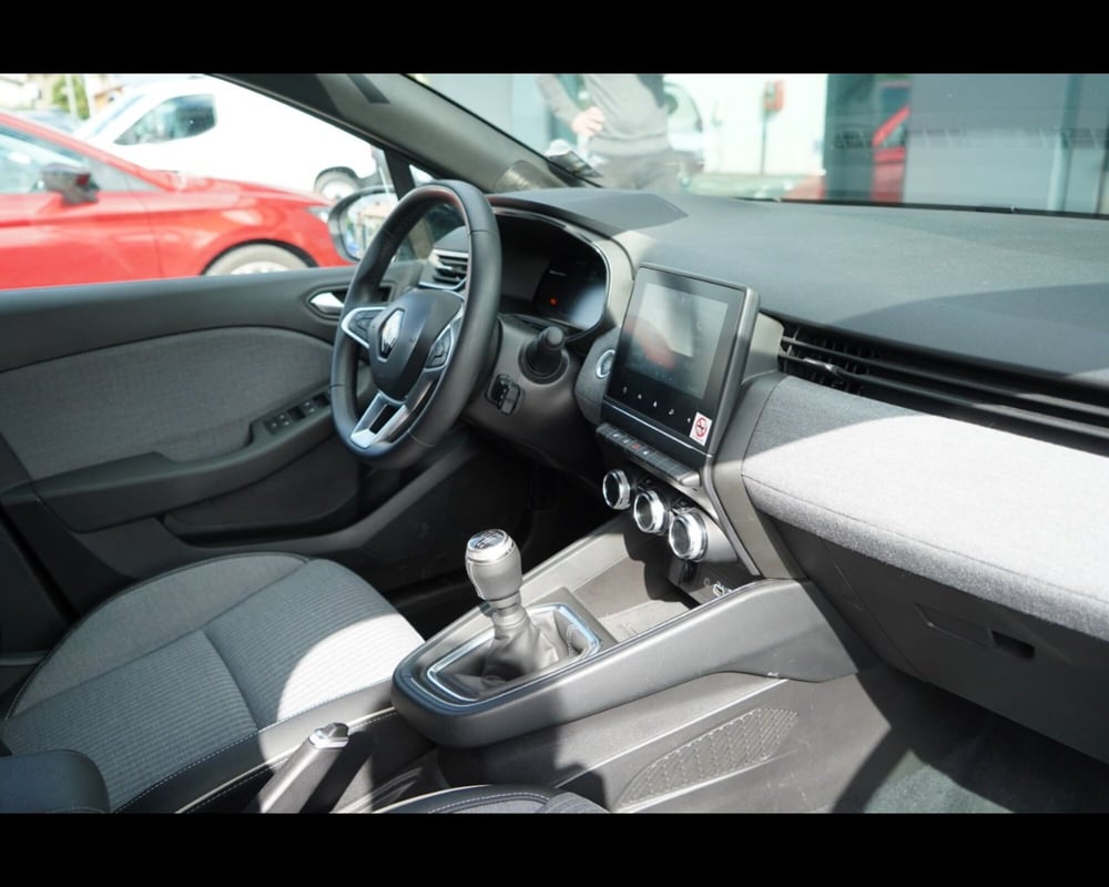 Renault Clio usata a Venezia (12)