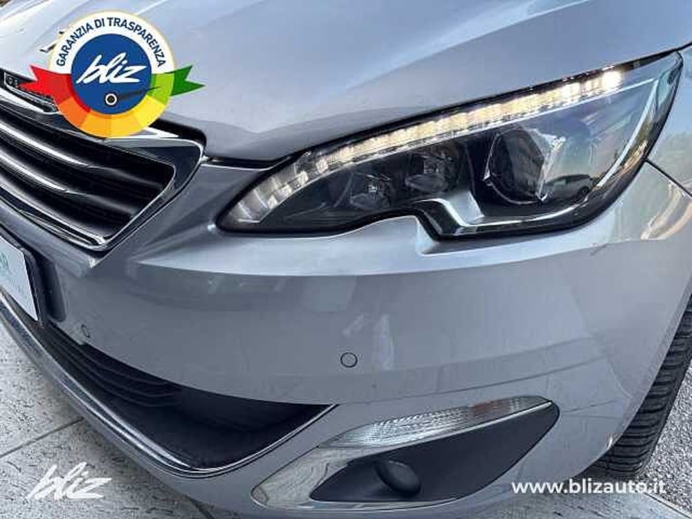 Peugeot 308 SW usata a Udine (18)