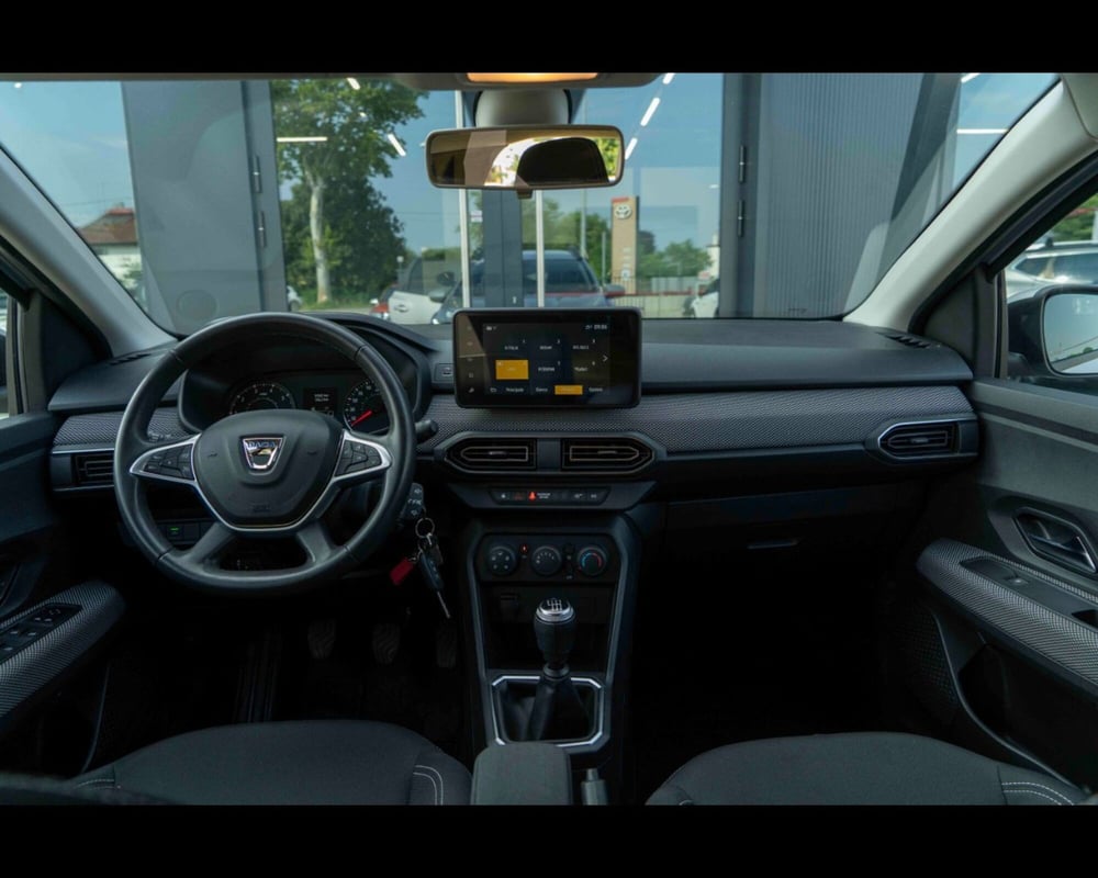 Dacia Jogger usata a Treviso (10)
