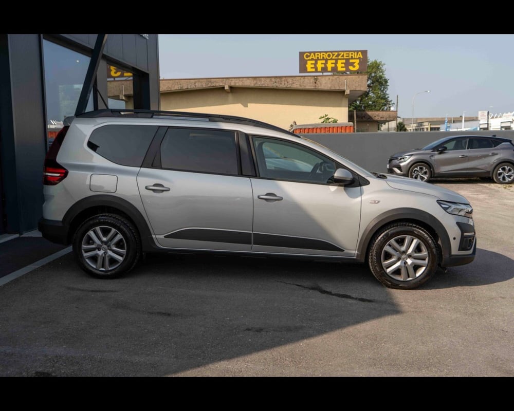 Dacia Jogger usata a Treviso (6)