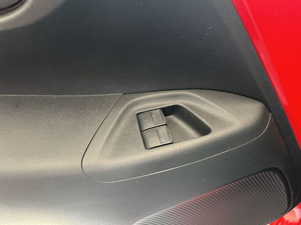 Peugeot 108 usata a Macerata (16)