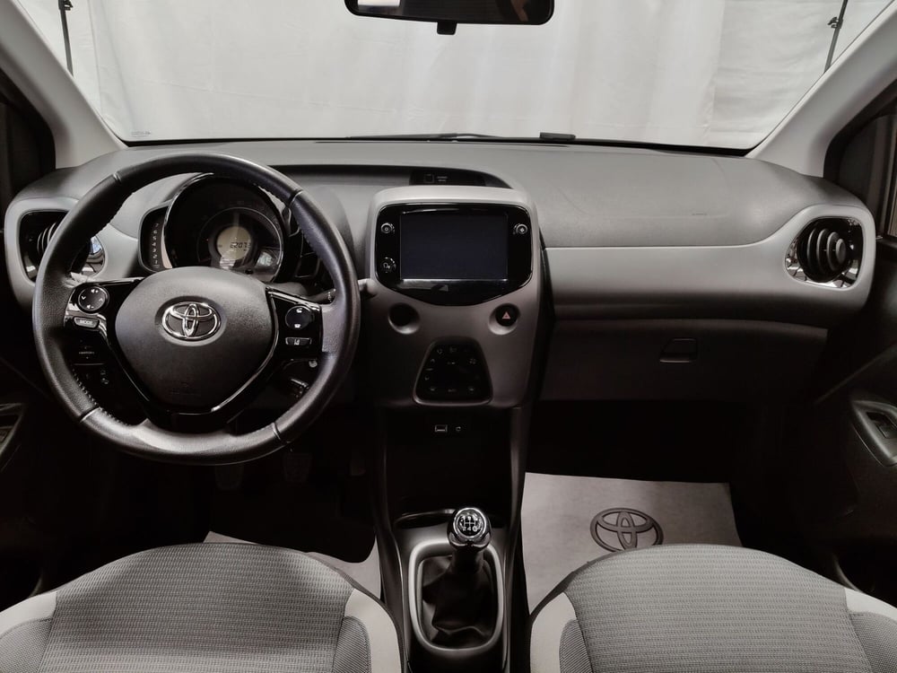 Toyota Aygo usata a Roma (9)