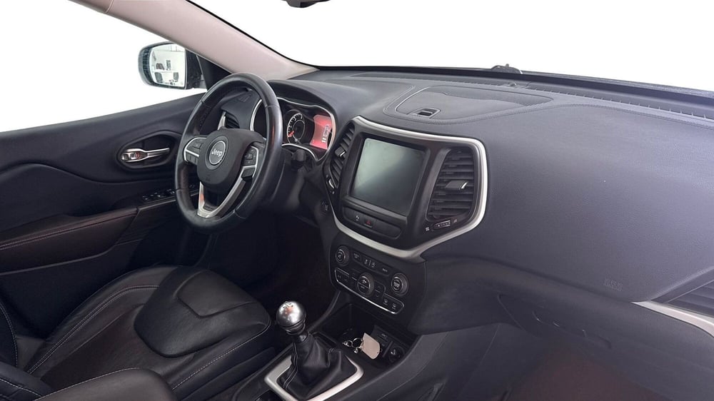 Jeep Cherokee usata a Viterbo (7)