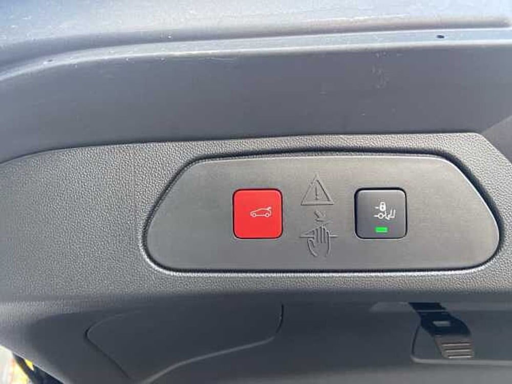 Opel Grandland nuova a Siena (18)