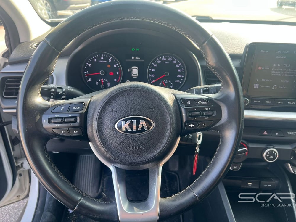 Kia Stonic usata a Livorno (9)