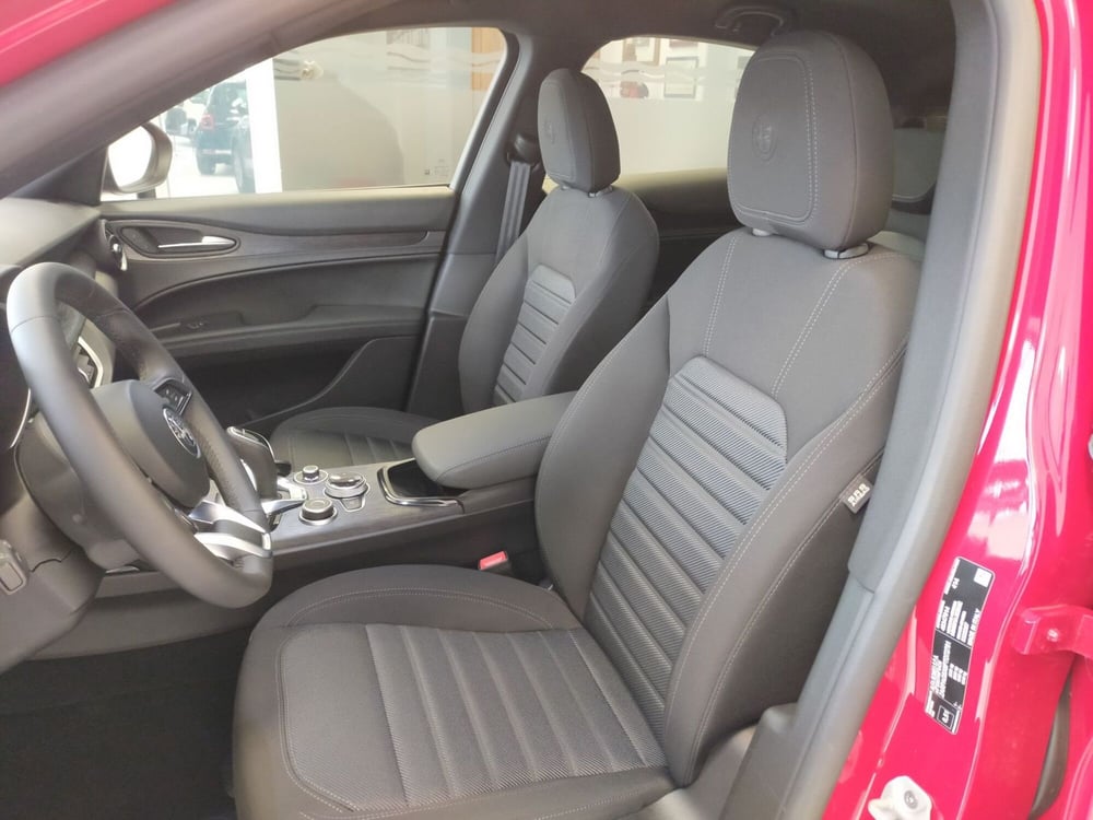 Alfa Romeo Stelvio nuova a Reggio Emilia (10)