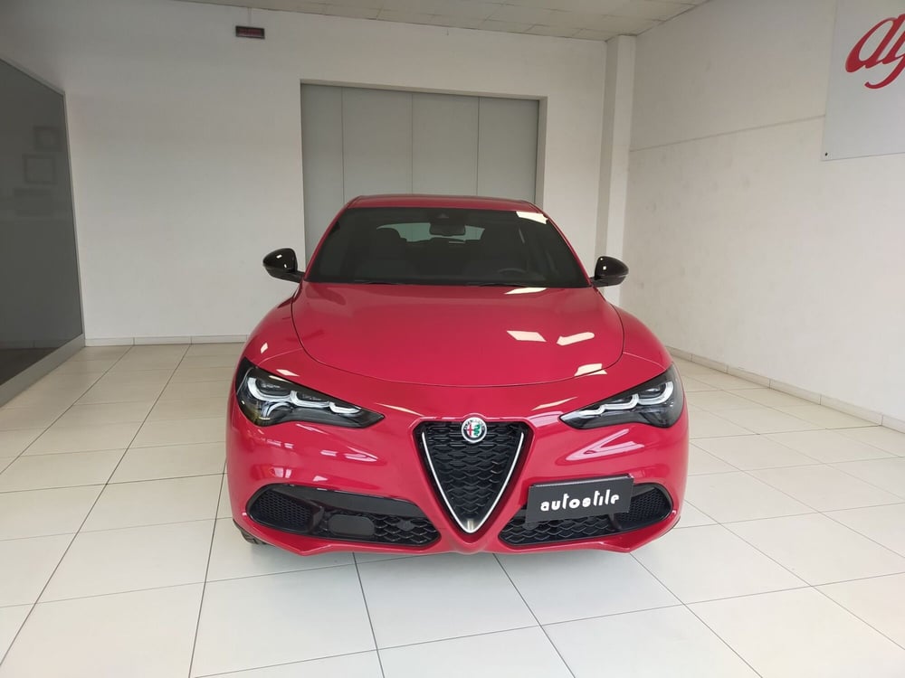 Alfa Romeo Stelvio nuova a Reggio Emilia (2)