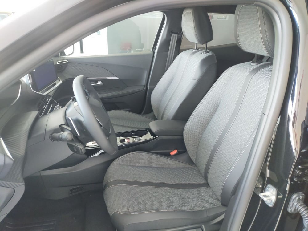 Peugeot 2008 nuova a Reggio Emilia (10)
