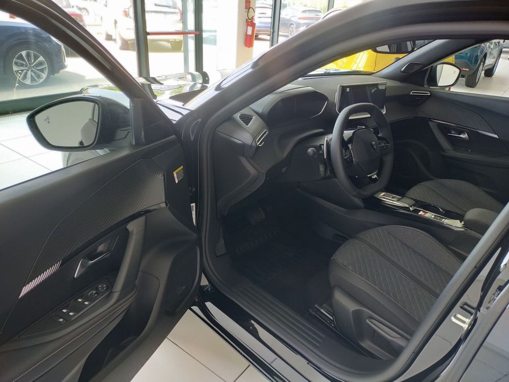 Peugeot 2008 nuova a Reggio Emilia (9)