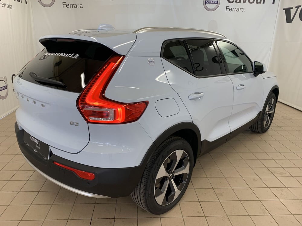 Volvo XC40 nuova a Ferrara (10)