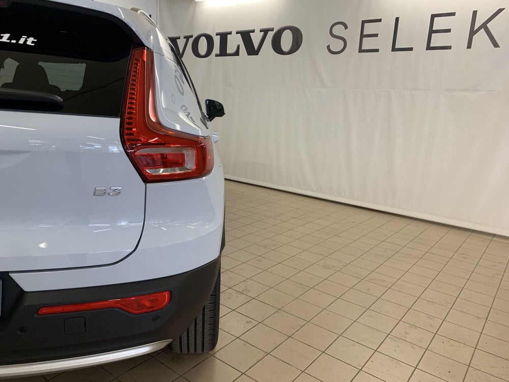 Volvo XC40 nuova a Ferrara (9)