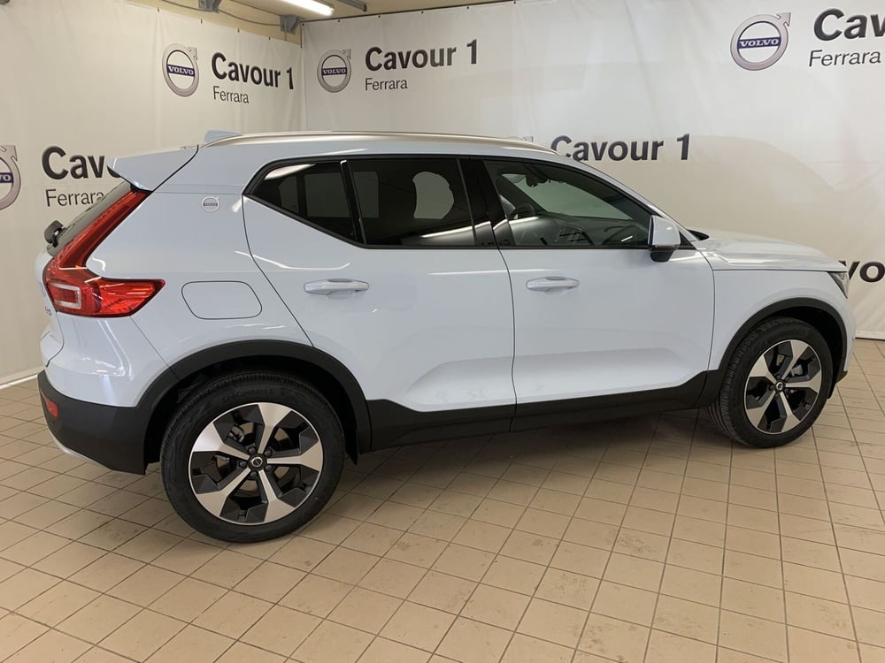 Volvo XC40 nuova a Ferrara (11)