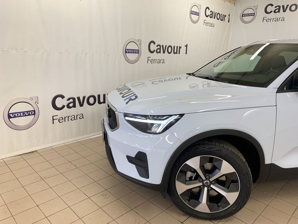 Volvo XC40 nuova a Ferrara (3)