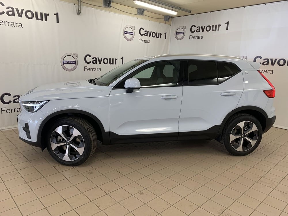 Volvo XC40 nuova a Ferrara (5)