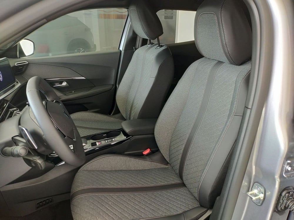 Peugeot 2008 nuova a Reggio Emilia (10)