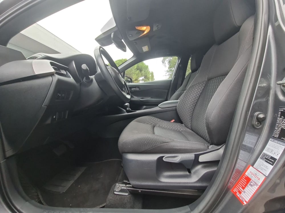 Toyota Toyota C-HR usata a Bologna (10)