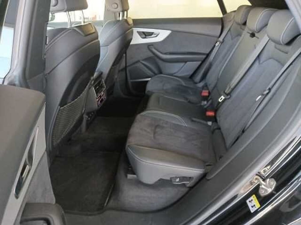 Audi Q8 usata a Lucca (11)