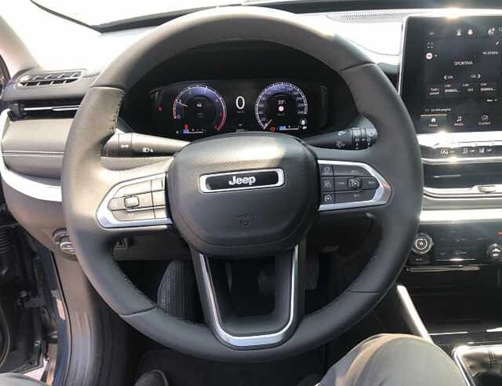 Jeep Compass usata a Lucca (11)