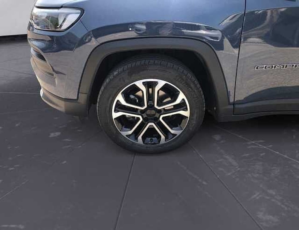 Jeep Compass usata a Lucca (16)