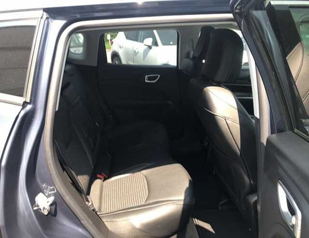 Jeep Compass usata a Lucca (7)