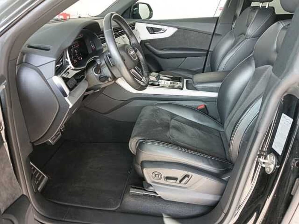 Audi Q8 usata a Lucca (12)