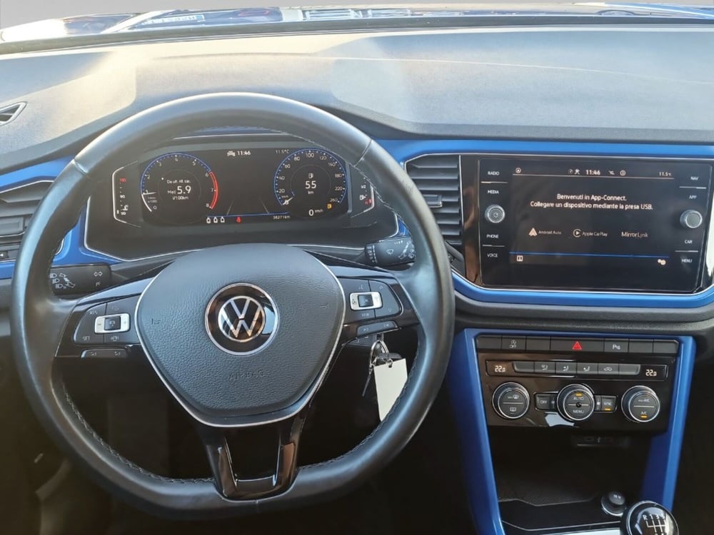 Volkswagen T-Roc usata a Livorno (8)
