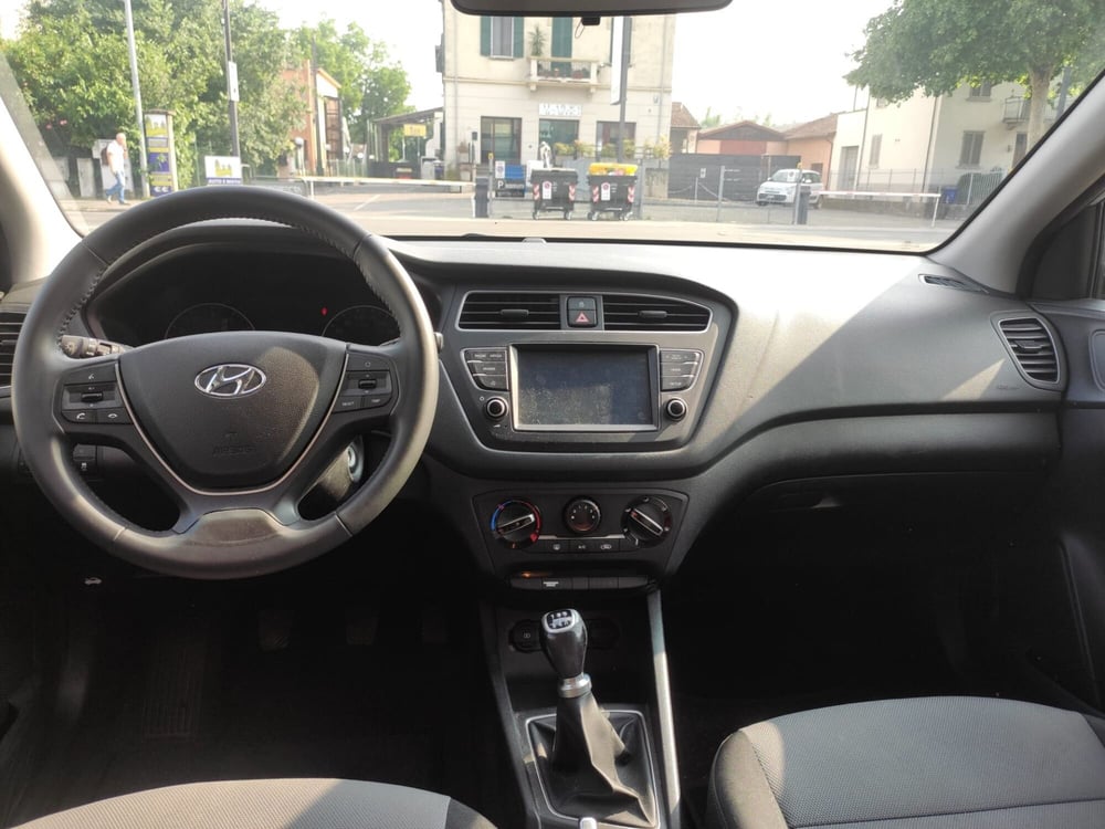 Hyundai i20 usata a Parma (10)