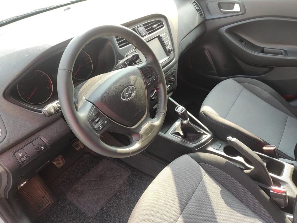 Hyundai i20 usata a Parma (8)