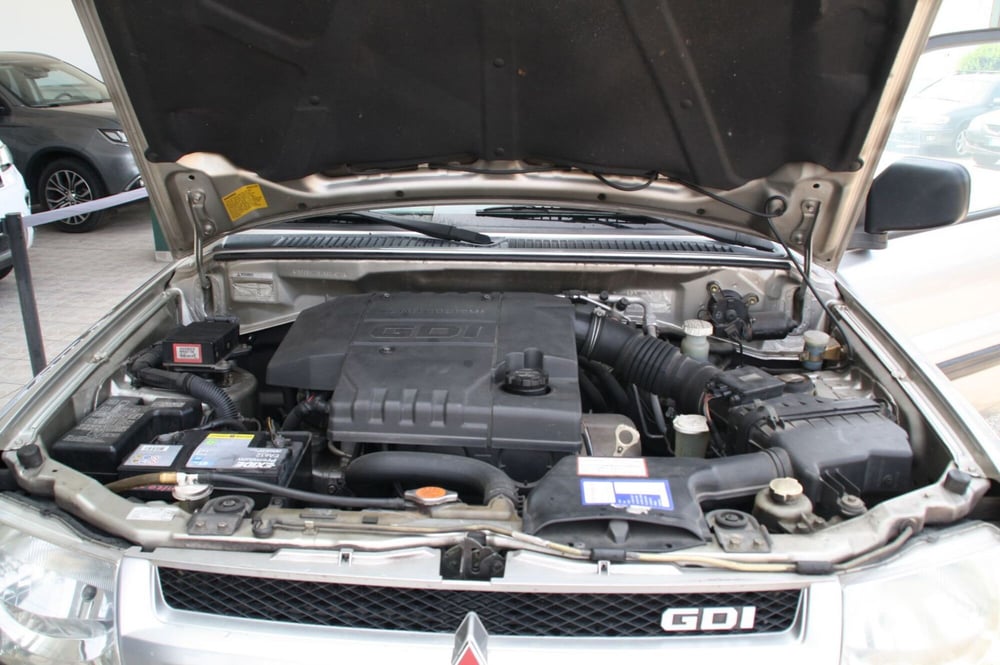 Mitsubishi Pajero usata a Pordenone (16)