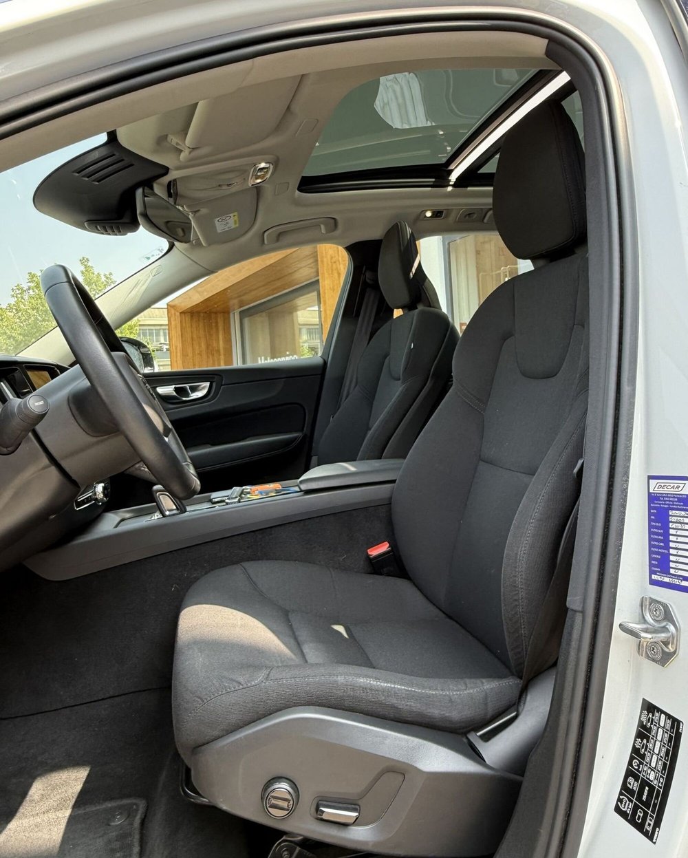 Volvo XC60 usata a Parma (5)