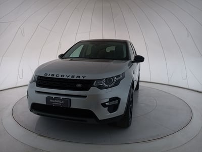 Land Rover Discovery Sport 2.0 TD4 150 CV HSE del 2019 usata a Bari