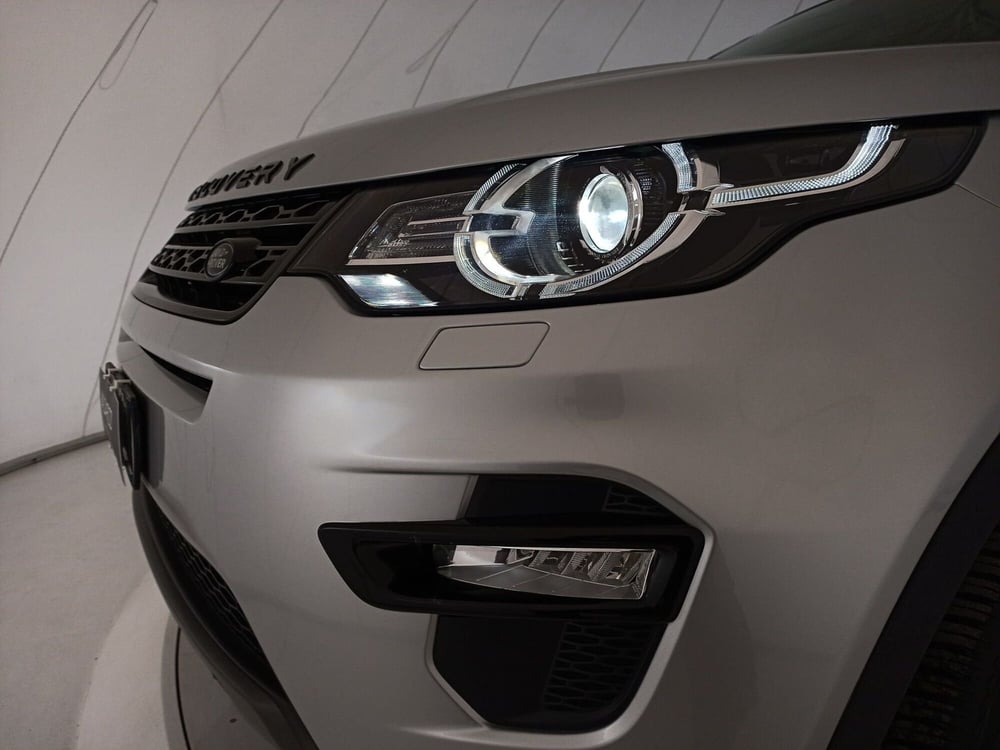Land Rover Discovery Sport usata a Bari (12)