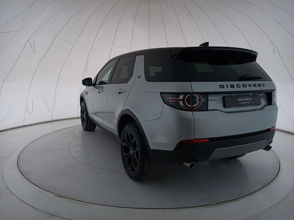 Land Rover Discovery Sport usata a Bari (4)