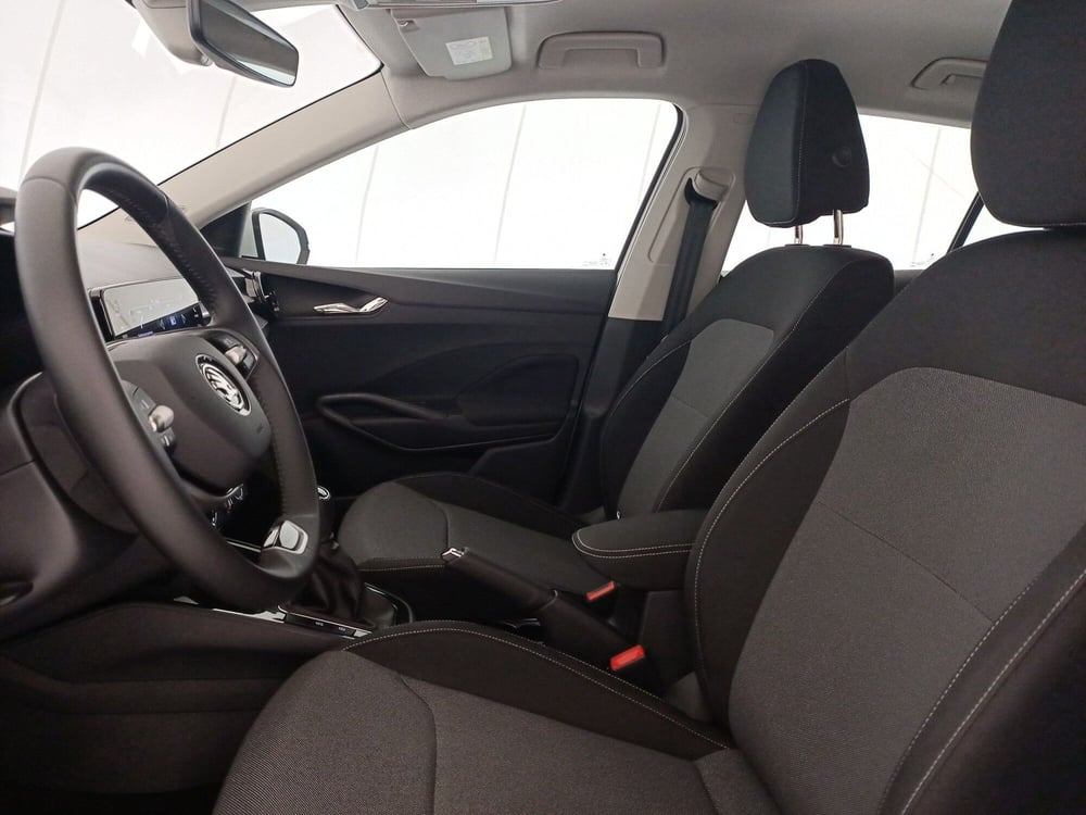 Skoda Fabia usata a Bari (6)