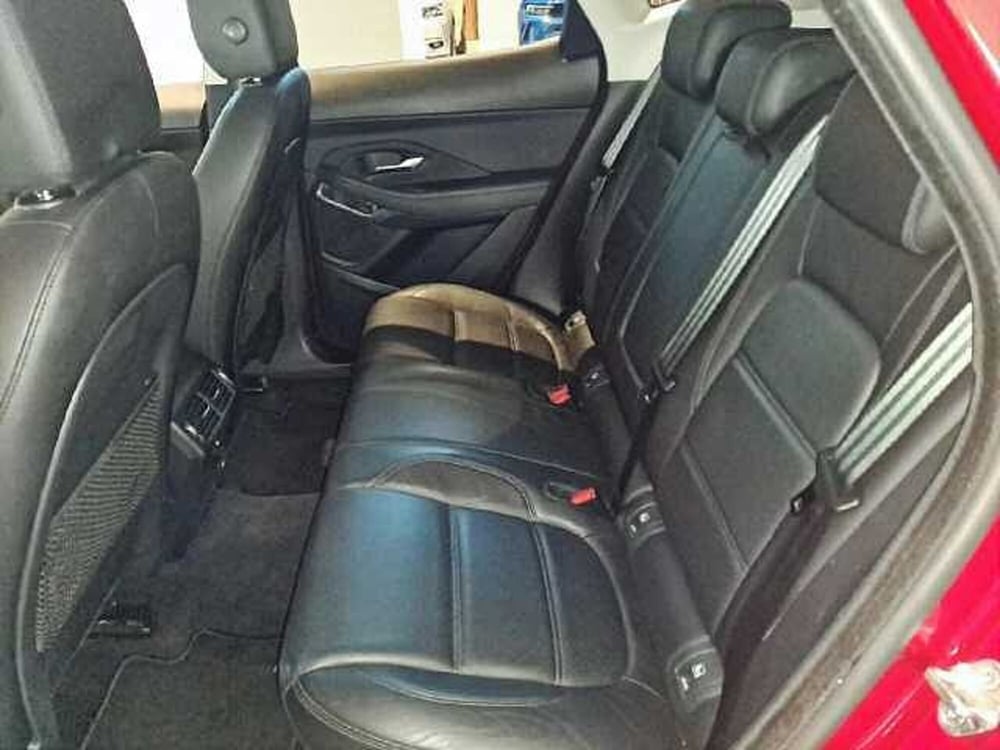 Jaguar E-Pace usata a Roma (12)