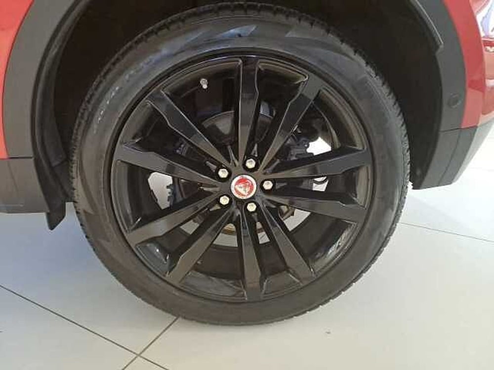 Jaguar E-Pace usata a Roma (13)