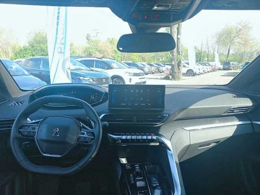 Peugeot 5008 usata a Roma (7)