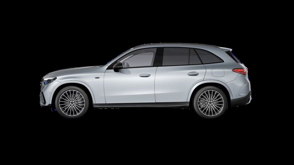Mercedes-Benz GLC SUV nuova a Milano (2)
