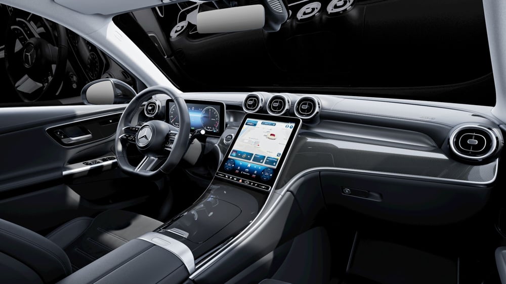 Mercedes-Benz GLC SUV nuova a Milano (5)
