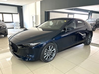 Mazda Mazda3 Hatchback 2.0L e-Skyactiv-G 150 CV M Hybrid Executive del 2022 usata a Ferrara