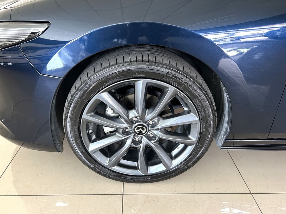 Mazda Mazda3 Hatchback usata a Ferrara (7)
