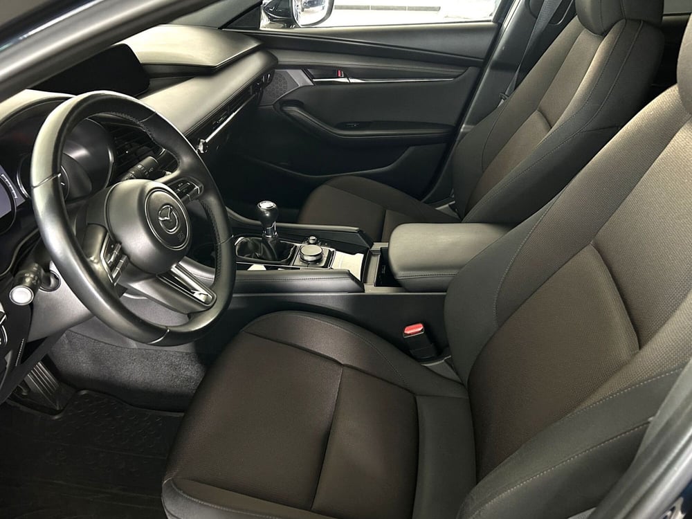 Mazda Mazda3 Hatchback usata a Ferrara (8)