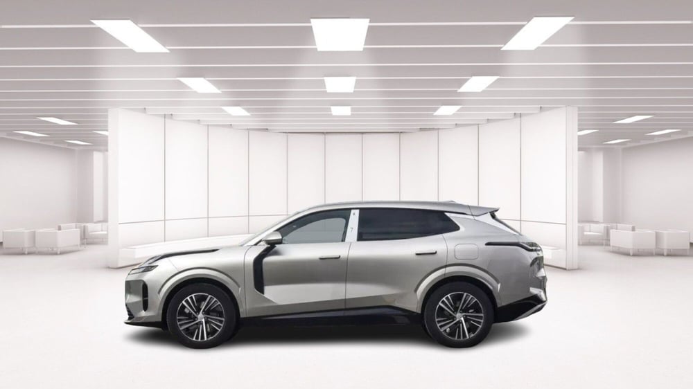 Lynk & Co 08 nuova a Como (4)