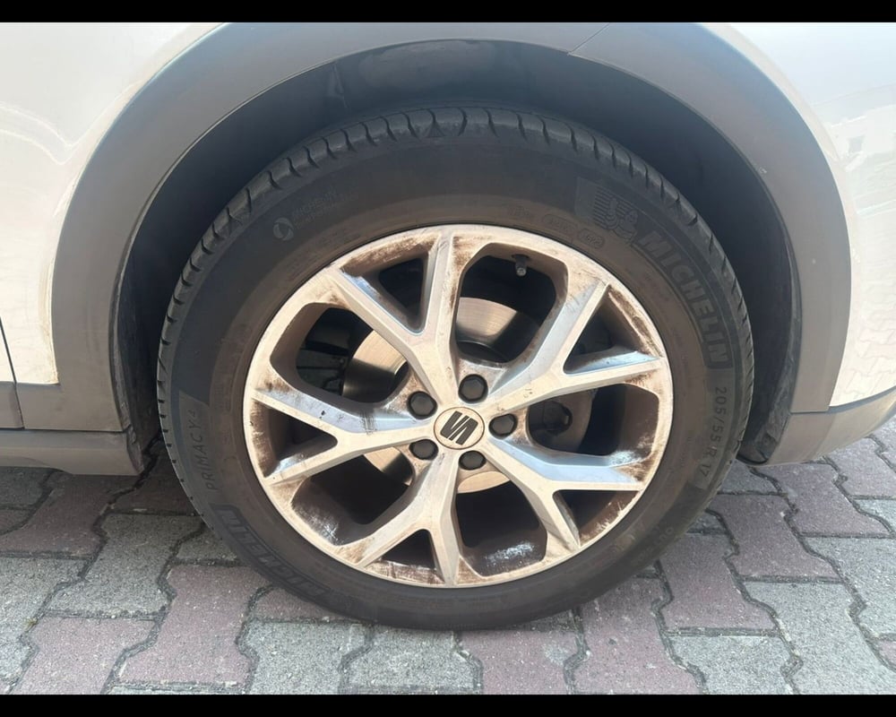 SEAT Arona usata a Siena (16)