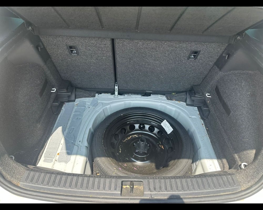 SEAT Arona usata a Siena (7)