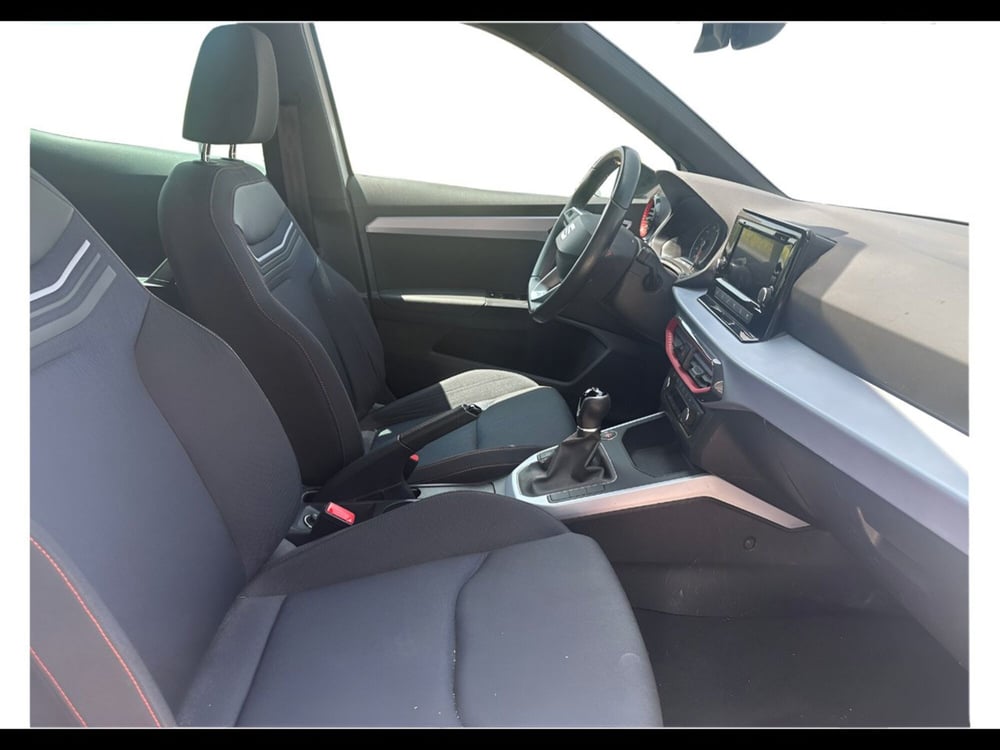 SEAT Arona usata a Siena (9)