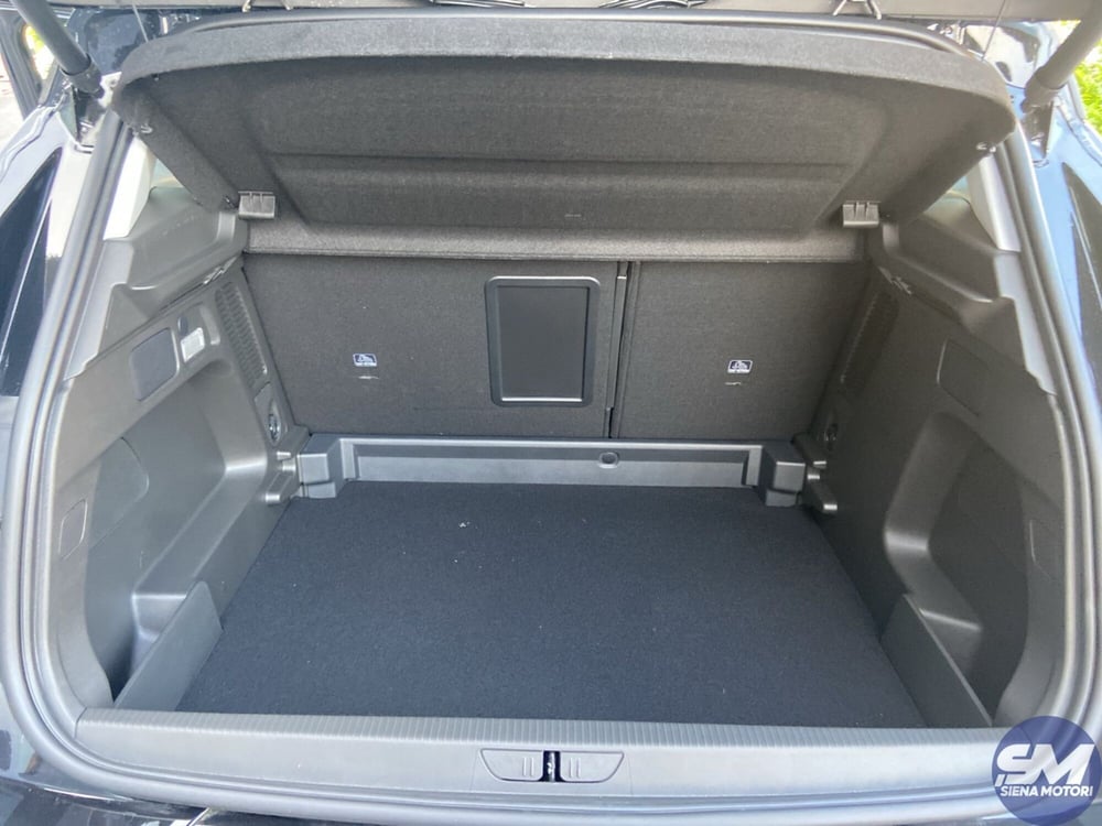 Opel Grandland nuova a Siena (19)